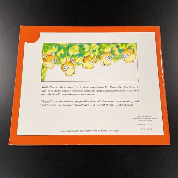 Five Little Monkeys Sitting in a Tree by Eileen Christelow - Softcover Book - Picture 2 of 5